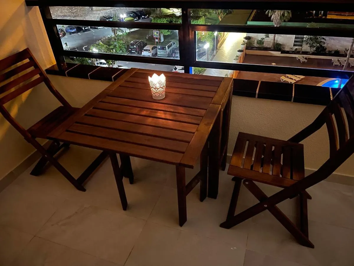 Modern 2-Bedroom Apartment With Stunning View 阿德耶