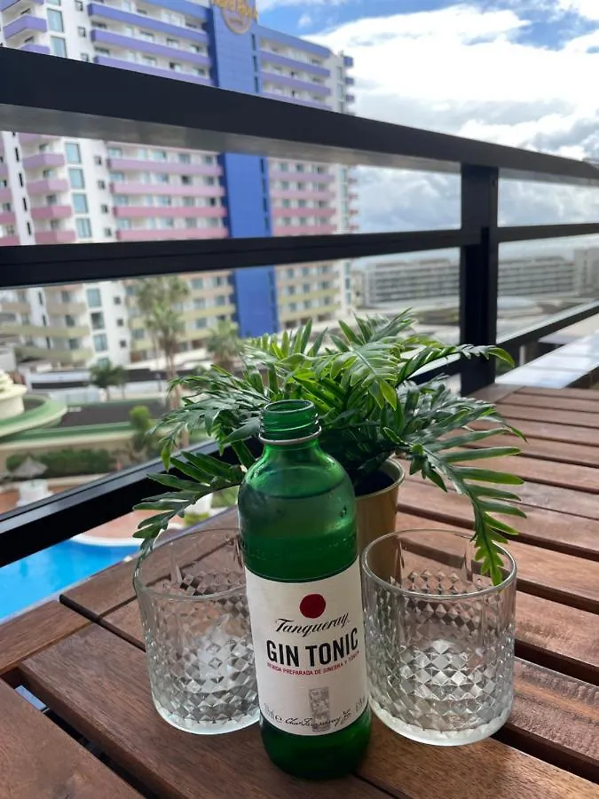 אדחה Modern 2-Bedroom Apartment With Stunning View ספרד