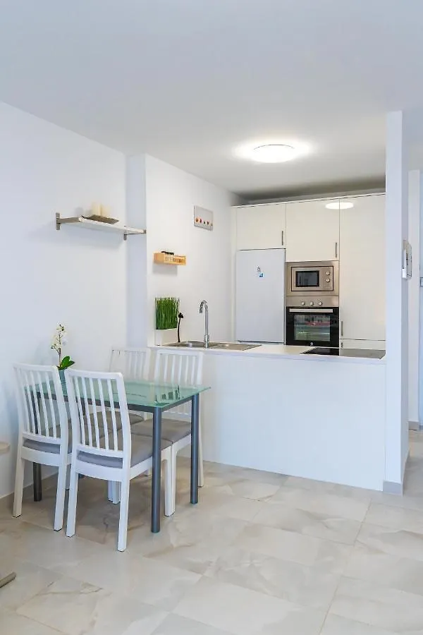 אדחה Modern 2-Bedroom Apartment With Stunning View